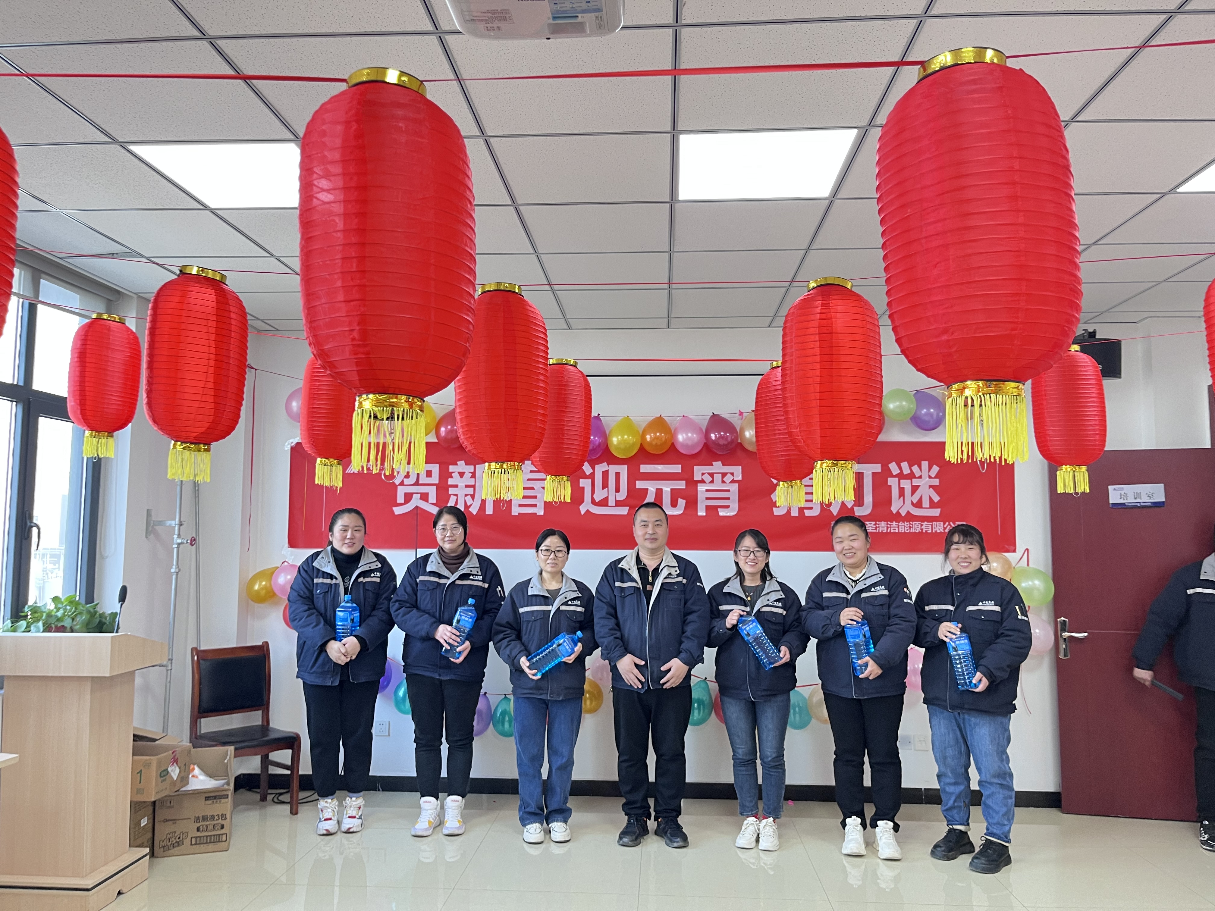 凯歌高奏贺新春 多彩活动迎元宵 